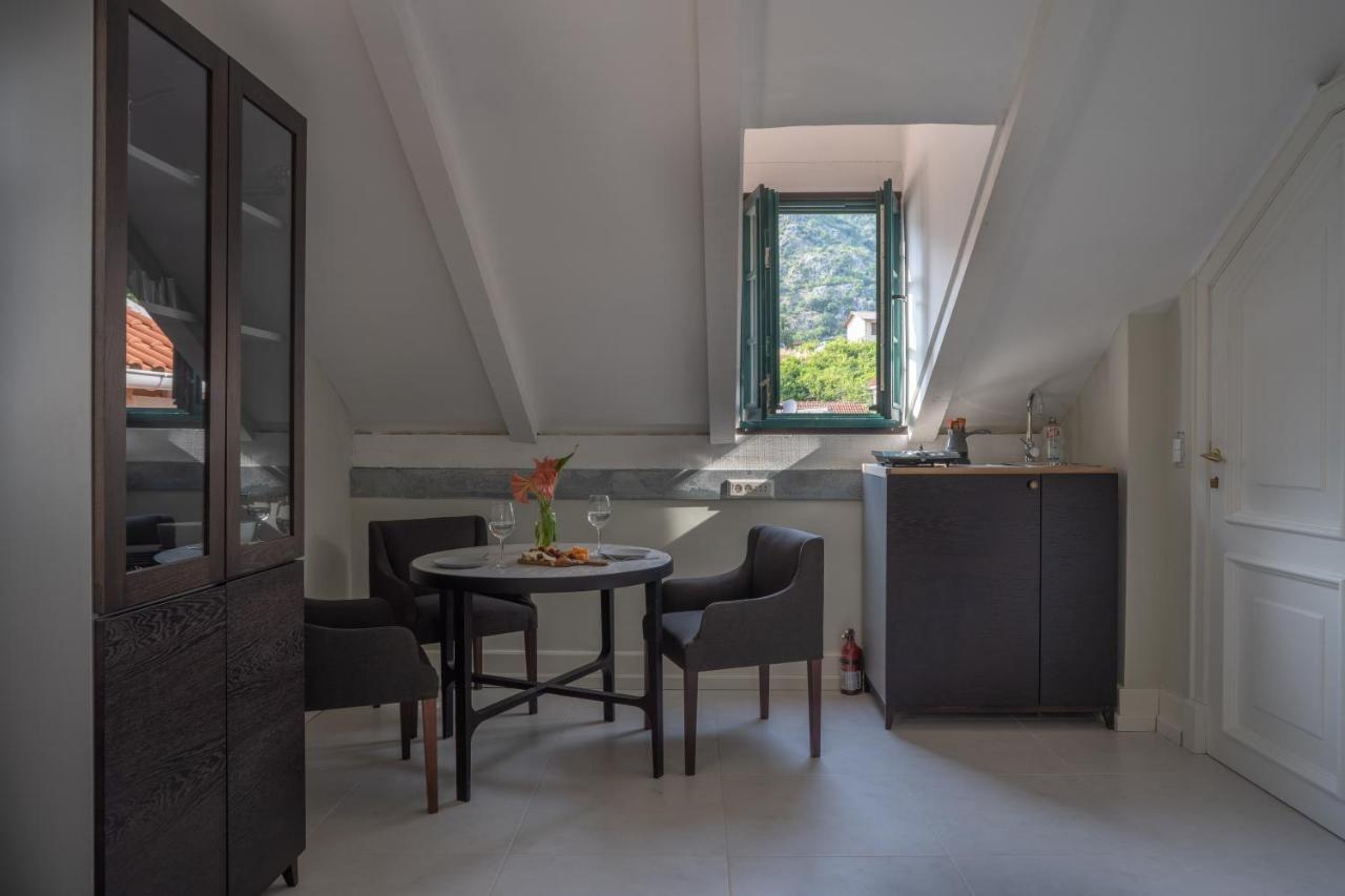 Apartments Gabela Рисан Экстерьер фото